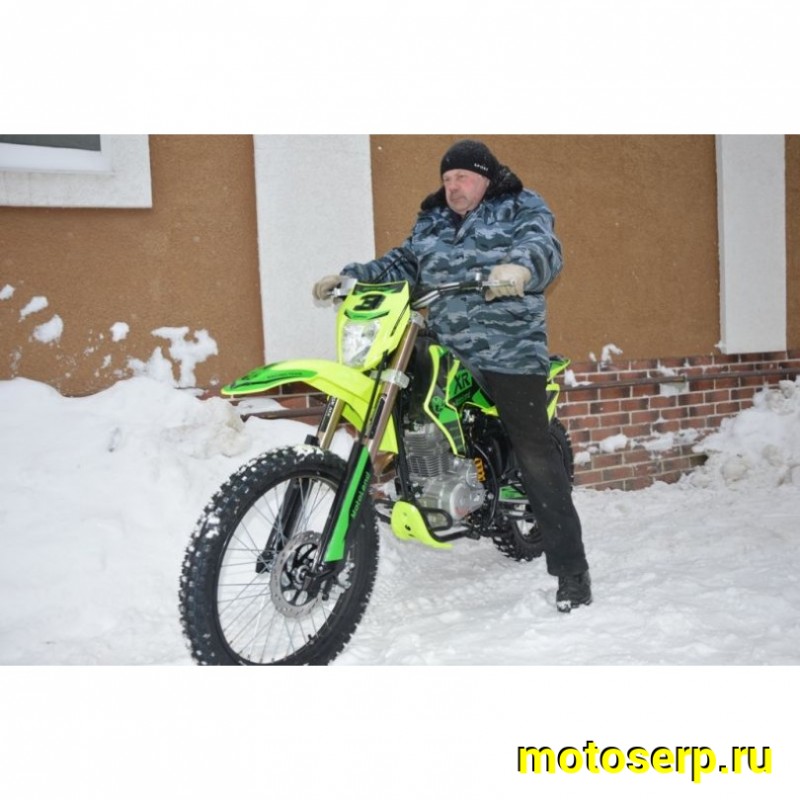 Купить  ====Мотоцикл Кросс/Эндуро Motoland XR 250 LITE (спортинв), Зеленый 21/18, 165FMM, 250сс, диск (шт) (ML 15321 купить с доставкой по Москве и России, цена, технические характеристики, комплектация фото  - motoserp.ru