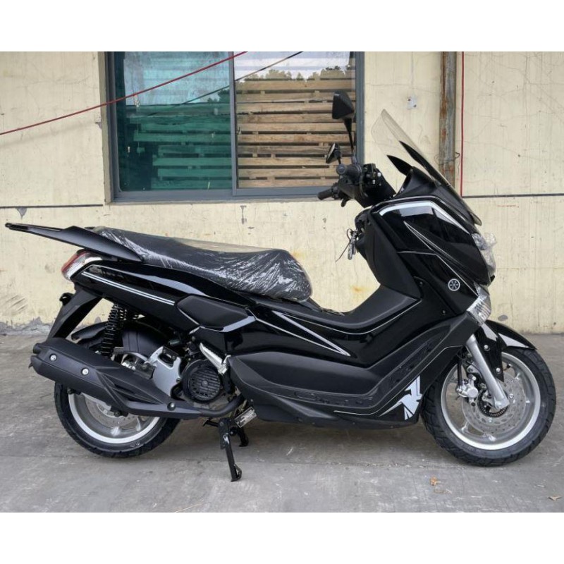 Купить  Скутер MM QUANTUM (Квантум) 50cc, 4Т,возд. охл.,торм. диск/диск.,кол 13" реплика Yamaha N-MAX  (шт) 01500 (MM  купить с доставкой по Москве и России, цена, технические характеристики, комплектация фото  - motoserp.ru