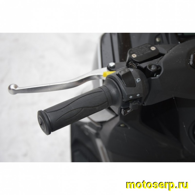 Купить  Скутер MM QUANTUM (Квантум) 50cc, 4Т,возд. охл.,торм. диск/диск.,кол 13" реплика Yamaha N-MAX  (шт) 01500 (MM  купить с доставкой по Москве и России, цена, технические характеристики, комплектация фото  - motoserp.ru