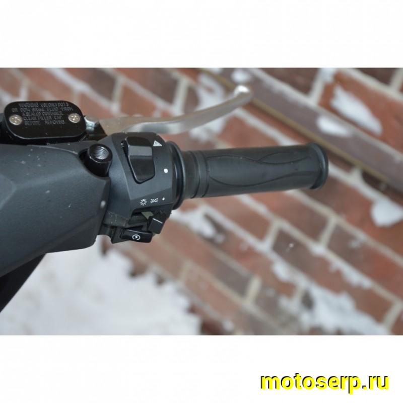 Купить  Скутер MM QUANTUM (Квантум) 50cc, 4Т,возд. охл.,торм. диск/диск.,кол 13" реплика Yamaha N-MAX  (шт) 01500 (MM  купить с доставкой по Москве и России, цена, технические характеристики, комплектация фото  - motoserp.ru