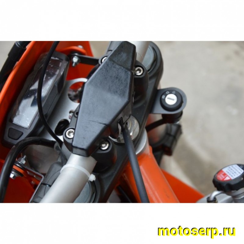 Купить  ====Мотоцикл Кросс/Эндуро ZUUMAV CBS 300 (спортинв),  21/18, 4Т, 300cc, ZS174MN-3 с баланс., жидк. охл. (шт) (ZUUMAV купить с доставкой по Москве и России, цена, технические характеристики, комплектация фото  - motoserp.ru