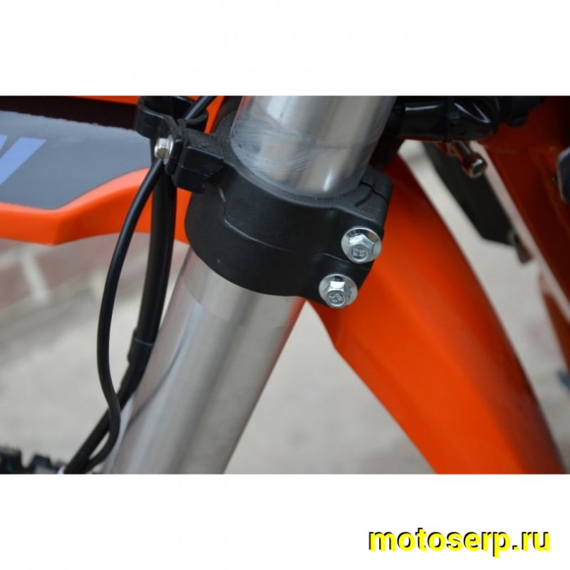Купить  ====Мотоцикл Кросс/Эндуро ZUUMAV CBS 300 (спортинв),  21/18, 4Т, 300cc, ZS174MN-3 с баланс., жидк. охл. (шт) (ZUUMAV купить с доставкой по Москве и России, цена, технические характеристики, комплектация фото  - motoserp.ru