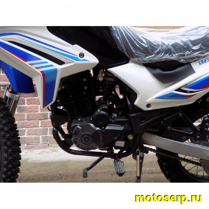 Купить  Мотоцикл внедорожный Motoland XR 250 ENDURO 172FMM (ЭПТС), 21/18, с ветровым щитком, БЕЛЫЙ (шт) (ML 14836 купить с доставкой по Москве и России, цена, технические характеристики, комплектация фото  - motoserp.ru