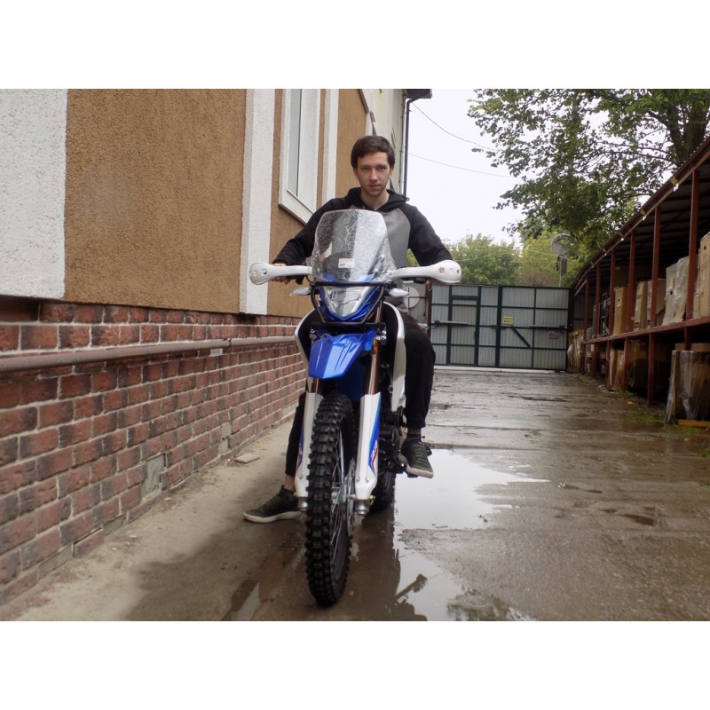 Купить  Мотоцикл внедорожный Motoland XR 250 ENDURO 172FMM (ЭПТС), 21/18, с ветровым щитком, БЕЛЫЙ (шт) (ML 14836 купить с доставкой по Москве и России, цена, технические характеристики, комплектация фото  - motoserp.ru