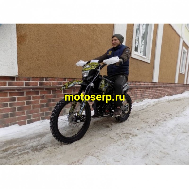 Купить  ====Мотоцикл Кросс/Эндуро BSE Z1 150e 19/16 Zebra Yellow 2.0 (ЧЕРНЫЙ ПЛАСТИК, защита рук, USB зарядка) (шт)   купить с доставкой по Москве и России, цена, технические характеристики, комплектация фото  - motoserp.ru