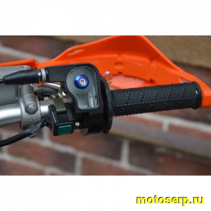 Купить  ====Мотоцикл Кросс/Эндуро ZUUMAV CBS 300 PRO (спортинв),  21/18, 4Т, 300cc, ZS174MN-3 с баланс., жидк. охл. (шт) (ZUUMAV купить с доставкой по Москве и России, цена, технические характеристики, комплектация фото  - motoserp.ru