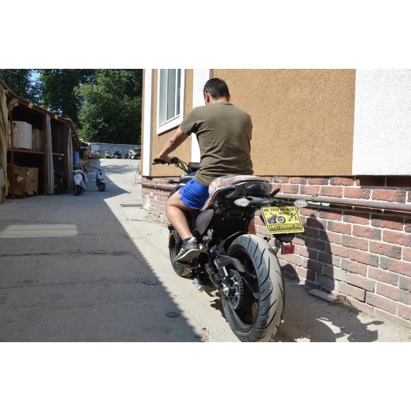 Купить  Мотоцикл REGULMOTO ALIEN MONSTER 300, 300 см3, DOHC "KTM", 4Т, инжектор, жидк. охлажд., ABS, диск/диск., 17"/17", аудиосистема, черный (шт) купить с доставкой по Москве и России, цена, технические характеристики, комплектация фото  - motoserp.ru