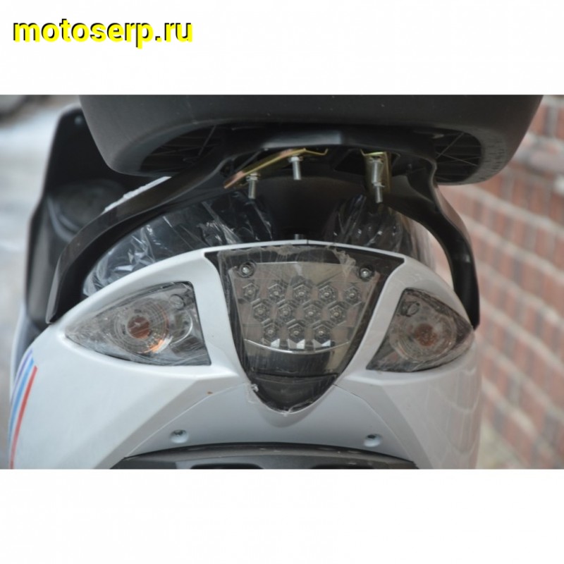 Купить  Скутер VMC CORSA (Кофр) (Венто Корса) 50 cc; с КОФРОМ, 1,5 местный, 4Т, возд. охлажд., диск/барабан, кол. 10"/10"(шт) 01500 (Vento купить с доставкой по Москве и России, цена, технические характеристики, комплектация фото  - motoserp.ru