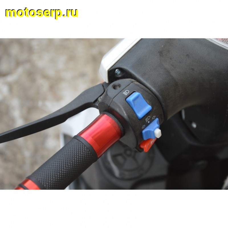 Купить  Скутер VMC CORSA (Кофр) (Венто Корса) 50 cc; с КОФРОМ, 1,5 местный, 4Т, возд. охлажд., диск/барабан, кол. 10"/10"(шт) 01500 (Vento купить с доставкой по Москве и России, цена, технические характеристики, комплектация фото  - motoserp.ru