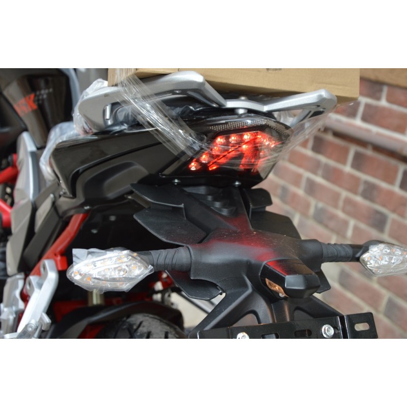Купить  Мотоцикл Regulmoto Raptor new (Регулмото Раптор нью) 250сс,4Т ,возд.охл.,торм. диск/диск,,кол. 17"/17" (шт) (Regul купить с доставкой по Москве и России, цена, технические характеристики, комплектация фото  - motoserp.ru