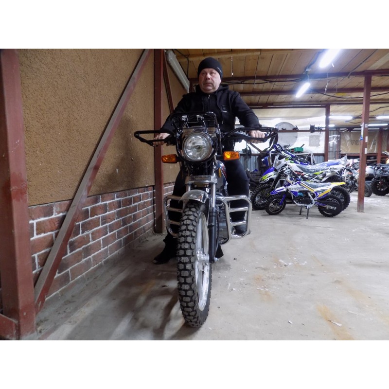 Купить  Мотоцикл MM HUNTER 250 (Хантер) дорожный; 250cc, 4так; кол 18"лит; 5ск, эл.старт,обвес типа ЛЕСНИК (шт) (ММ  купить с доставкой по Москве и России, цена, технические характеристики, комплектация фото  - motoserp.ru