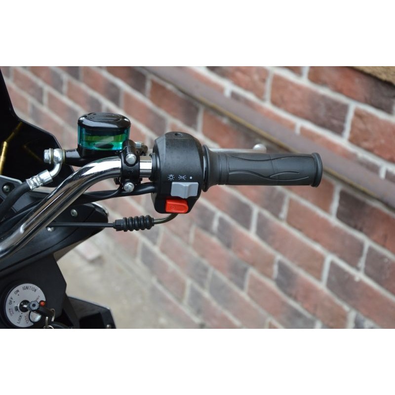 Купить  Скутер MM GALAXY (Гэлакси) 50cc, 4Т,возд. охл.,торм. диск/бараб.,кол 12" реплика Yamaha N-MAX  (шт) 01500 (MM  купить с доставкой по Москве и России, цена, технические характеристики, комплектация фото  - motoserp.ru