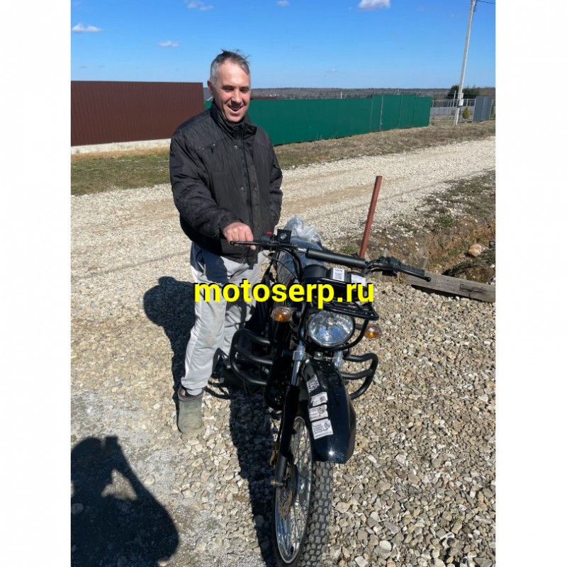 Купить  Мопед Regulmoto Alpha (RM-3) (2023) черный 4Т; 50cc;  колеса 17/17"литые; 4пер, диск/бар (шт) 01250 (ФОТО купить с доставкой по Москве и России, цена, технические характеристики, комплектация фото  - motoserp.ru