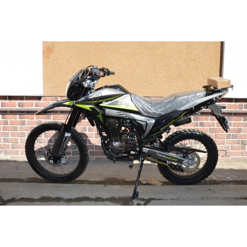 Купить  Мотоцикл внедорожный Regulmoto TE-300 (Tour Enduro) PR Черный/ зеленый (ЭПТС), Тур-эндуро, 21/18, 172FMM + баланс. вал, 4T, 300cc, 6КПП (шт) купить с доставкой по Москве и России, цена, технические характеристики, комплектация фото  - motoserp.ru