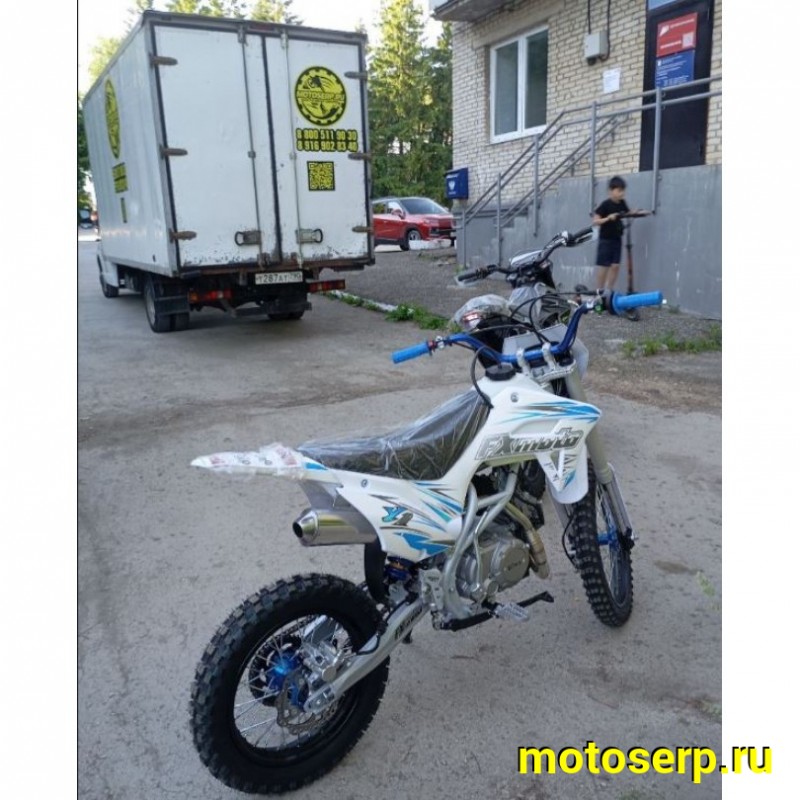 Купить  Питбайк FXMOTO Y1-125cc (спортинв), 17/14, 4Т, 125cc, механика , возд. охлажд.,карбюр.,диск/диск. (Бер) (шт) (ZUUMAV купить с доставкой по Москве и России, цена, технические характеристики, комплектация фото  - motoserp.ru