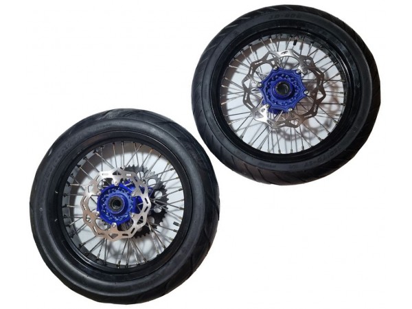 Купить  Колесо 17"/17" зад/перед (Legend, Dyna, Avantis, KTM, Husqvarna) МОТАРД диски алюм пер/зад с шиной 110/70-17, 130/70-17 ось 25/30 (пара) (Regul 301049 купить с доставкой по Москве и России, цена, технические характеристики, комплектация фото  - motoserp.ru