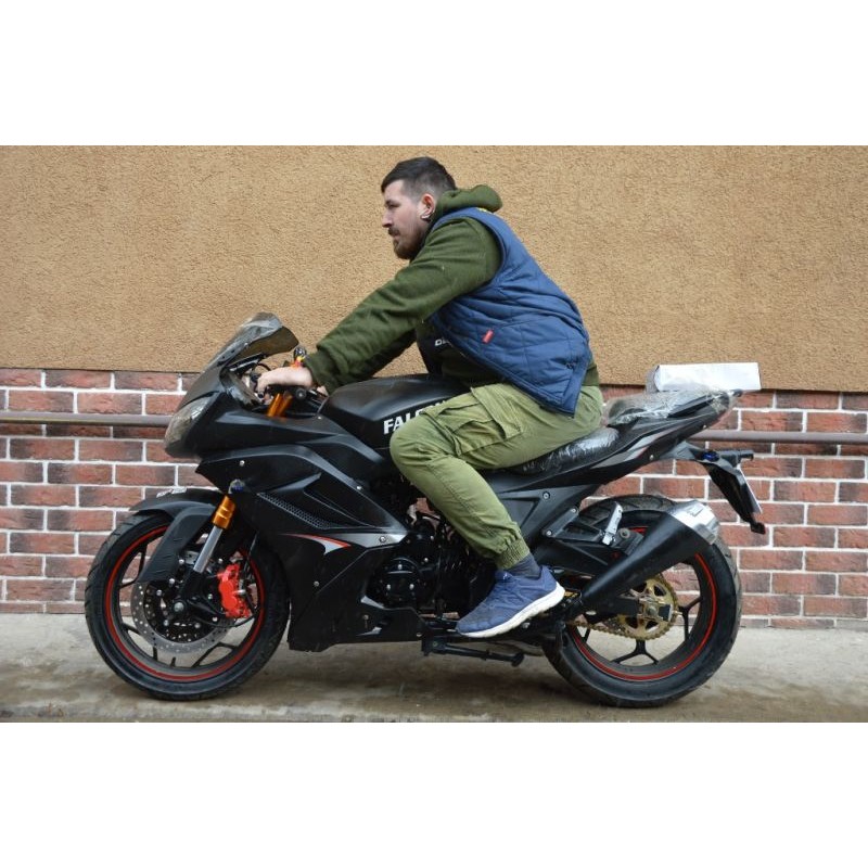 Купить  Мотоцикл MM FALCON SPEEDFIRE 250  (ФАЛКОН СПИДФАЕР) спорт 4так,250cc, 2 глушителя; кол. 17"; 5 пер, эл.стартер, передн 2-х диск. торм. (шт) купить с доставкой по Москве и России, цена, технические характеристики, комплектация фото  - motoserp.ru