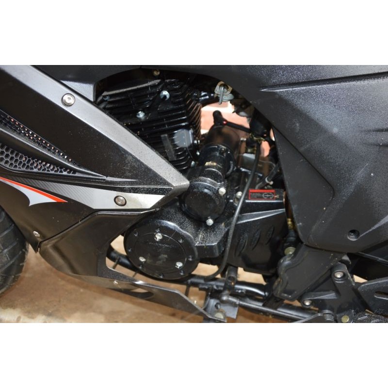 Купить  Мотоцикл MM FALCON SPEEDFIRE 250  (ФАЛКОН СПИДФАЕР) спорт 4так,250cc, 2 глушителя; кол. 17"; 5 пер, эл.стартер, передн 2-х диск. торм. (шт) купить с доставкой по Москве и России, цена, технические характеристики, комплектация фото  - motoserp.ru