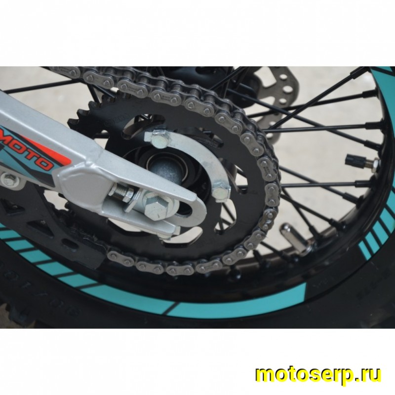 Купить  Питбайк Regulmoto SEVEN MEDALIST 17/14 (спортинв), 150сс (50сс) 4Т, эл/кикстартер, карб., маслян. охл. (шт)  купить с доставкой по Москве и России, цена, технические характеристики, комплектация фото  - motoserp.ru