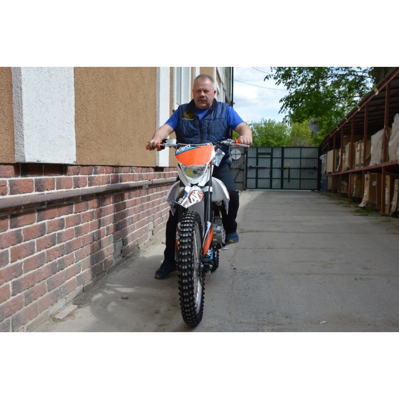 Купить  Мотоцикл Кросс/Эндуро KAYO K1 250 MX 21/18  (спортинв), 172FMM, 249сс, 4Т., воз. охл., диск/диск. (шт) (SM  купить с доставкой по Москве и России, цена, технические характеристики, комплектация фото  - motoserp.ru