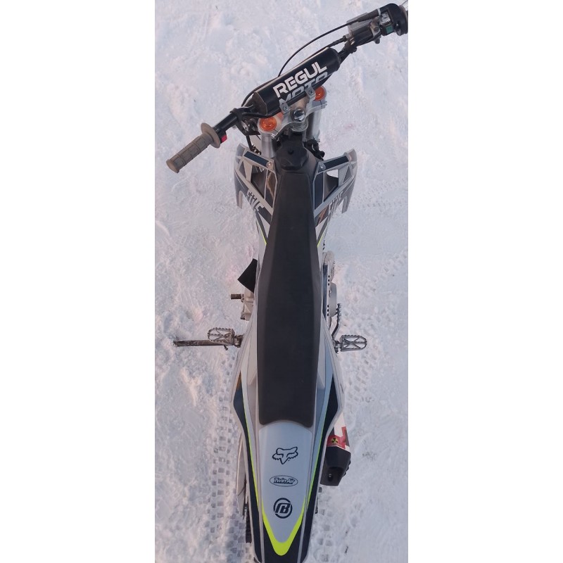 Купить  Питбайк Regulmoto FIVE EA 125  (полуавтомат КПП) 17/14" Серый/ черный  (шт) купить с доставкой по Москве и России, цена, технические характеристики, комплектация фото  - motoserp.ru