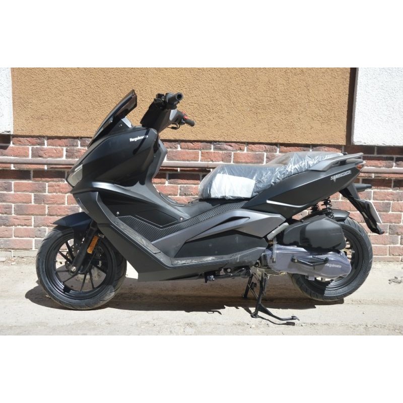 Купить  Скутер Regulmoto GRIDO 200 (Гридо 200) (125/175сс) (LJ175T-18) колеса 13/13  2023г. (шт) купить с доставкой по Москве и России, цена, технические характеристики, комплектация фото  - motoserp.ru