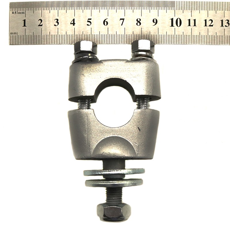 Купить  Крепление (кронштейн, хомут, зажим) руля BAJAJ Boxer150 36DS1801 (шт) (MM 37660 купить с доставкой по Москве и России, цена, технические характеристики, комплектация фото  - motoserp.ru