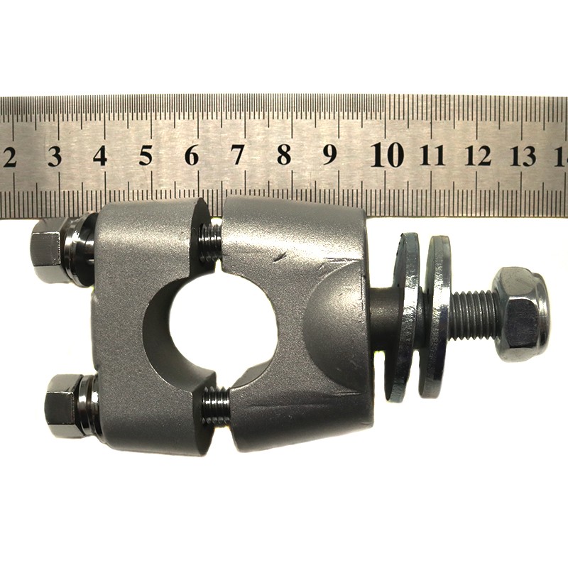 Купить  Крепление (кронштейн, хомут, зажим) руля BAJAJ Boxer150 36DS1801 (шт) (MM 37660 купить с доставкой по Москве и России, цена, технические характеристики, комплектация фото  - motoserp.ru