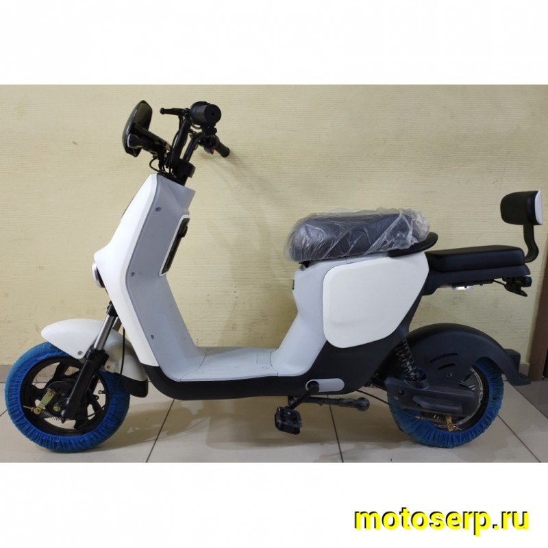 Купить  ====Электроскутер MOTAX E-NOT PRO 4820 250 Вт 48V20Ah.,колеса 18", два аморт.,тормоза барабан. мех ЧЕРНО-СЕРЫЙ-БЕЛЫЙ (шт)  купить с доставкой по Москве и России, цена, технические характеристики, комплектация фото  - motoserp.ru