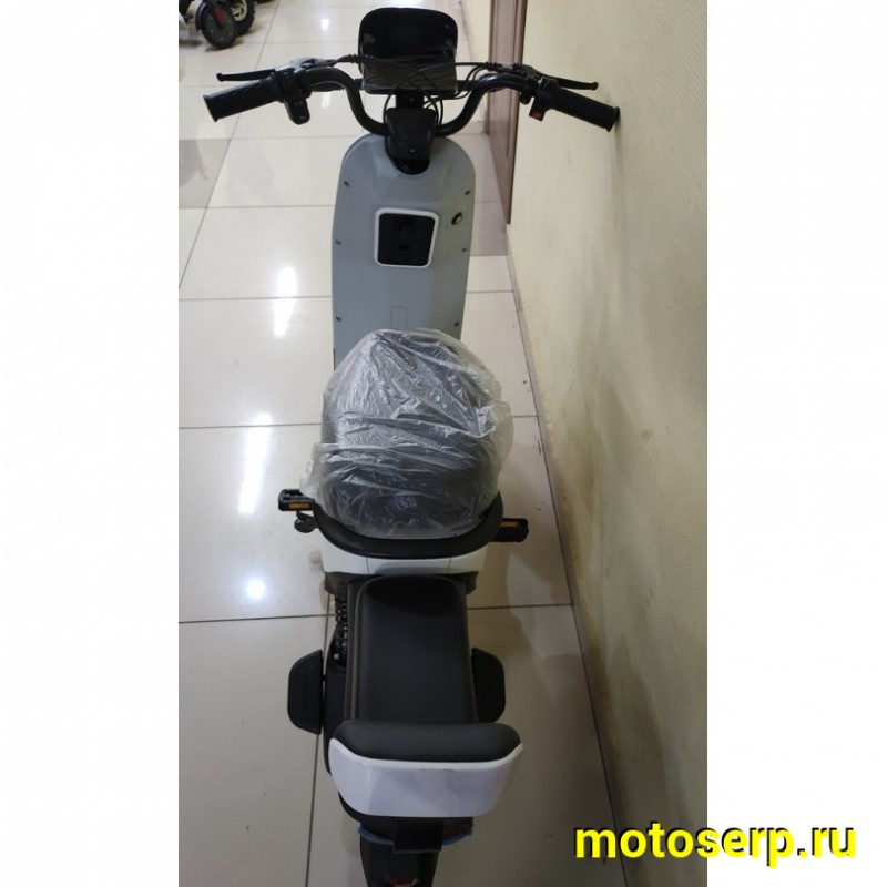 Купить  ====Электроскутер MOTAX E-NOT PRO 4820 250 Вт 48V20Ah.,колеса 18", два аморт.,тормоза барабан. мех ЧЕРНО-СЕРЫЙ-БЕЛЫЙ (шт)  купить с доставкой по Москве и России, цена, технические характеристики, комплектация фото  - motoserp.ru