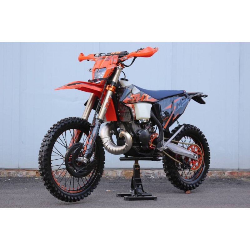 Купить  Мотоцикл Кросс/Эндуро JHL M5 (спортинв), 21/18, 250cc, 2Т, подвеска CN Absorber (HTW 2х картриджная) (шт) (ТехМаркет купить с доставкой по Москве и России, цена, технические характеристики, комплектация фото  - motoserp.ru