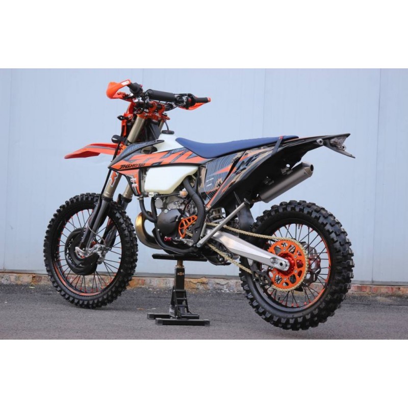 Купить  Мотоцикл Кросс/Эндуро JHL M5 (спортинв), 21/18, 250cc, 2Т, подвеска CN Absorber (HTW 2х картриджная) (шт) (ТехМаркет купить с доставкой по Москве и России, цена, технические характеристики, комплектация фото  - motoserp.ru