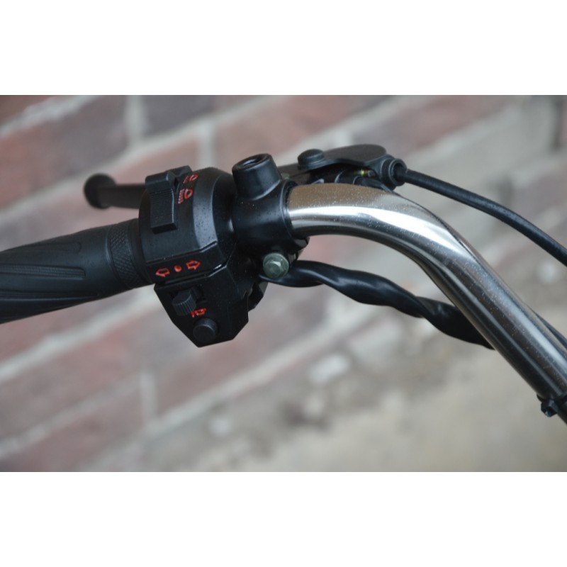 Купить  Мопед Alpha V  4Т; 50cc; колеса 17"литые; 4пер, эл. старт;  (шт) 01250 (Глотов (Техмаркет купить с доставкой по Москве и России, цена, технические характеристики, комплектация фото  - motoserp.ru