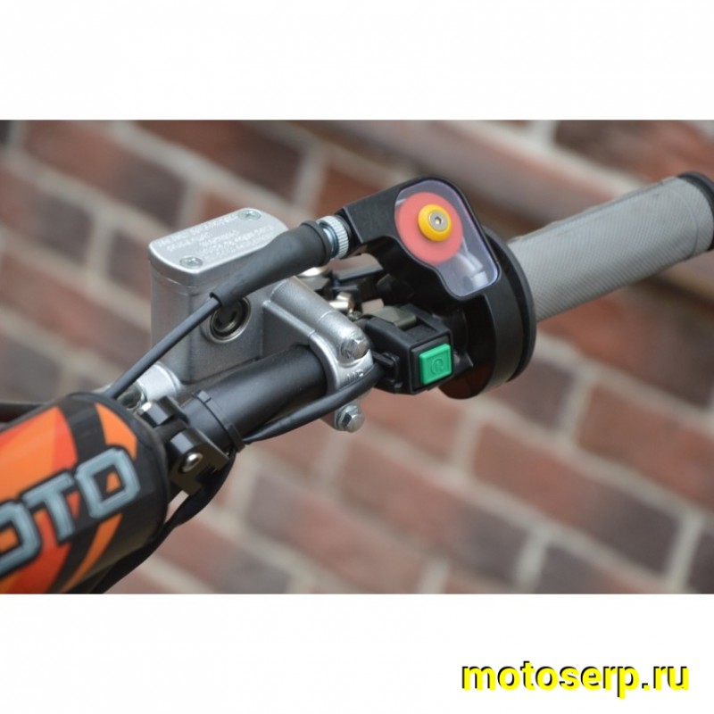 Купить  Питбайк Regulmoto SEVEN PRO 125 (50)сс (спортинв), 17/14, 4Т, 125сс. (шт) купить с доставкой по Москве и России, цена, технические характеристики, комплектация фото  - motoserp.ru