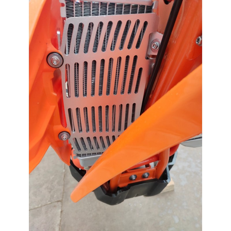 Купить  Мотоцикл Кросс/Эндуро Regulmoto Crosstrec 300 (ЭПТС) 21/18, ZS174MN-5, водян. охл., 6КПП 21/18" (шт) купить с доставкой по Москве и России, цена, технические характеристики, комплектация фото  - motoserp.ru