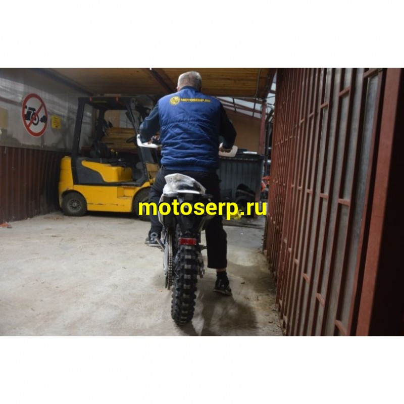 Купить  ====Мотоцикл Кросс/Эндуро GR7 F250A-M (4T 172FMM) Enduro LITE (2023 г.) ПТС (шт) купить с доставкой по Москве и России, цена, технические характеристики, комплектация фото  - motoserp.ru