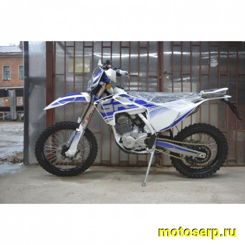 Купить  ====Мотоцикл Кросс/Эндуро GR7 F250A-M (4T 172FMM) Enduro LITE (2023 г.) ПТС (шт) купить с доставкой по Москве и России, цена, технические характеристики, комплектация фото  - motoserp.ru