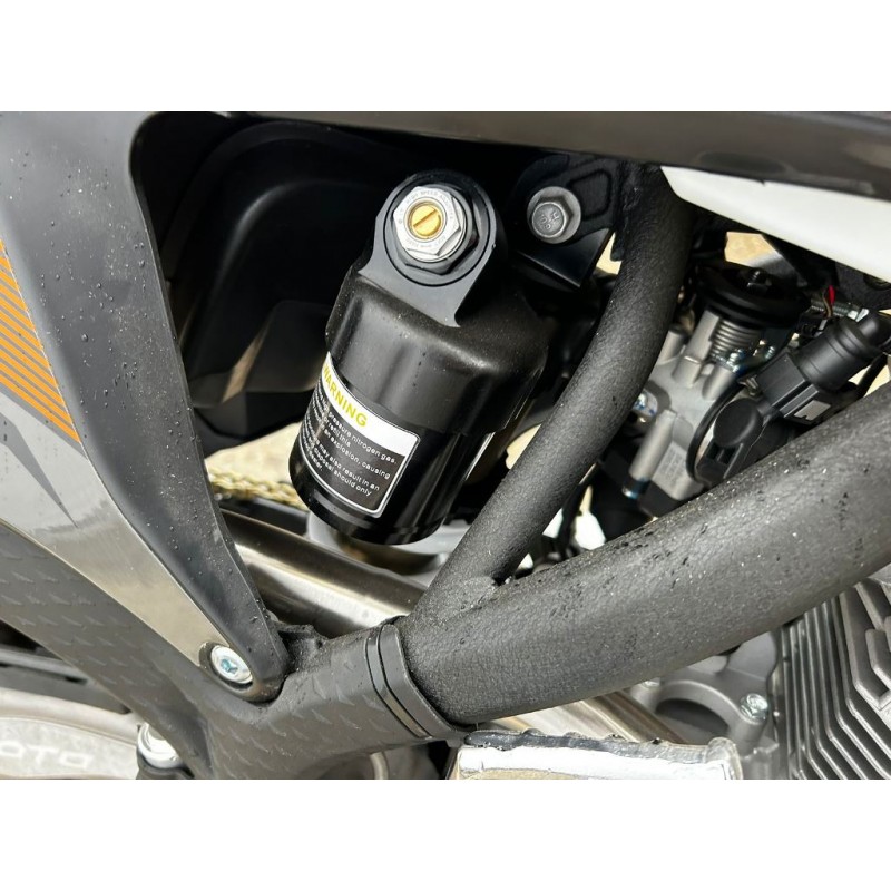 Купить  Мотоцикл Кросс/Эндуро JHL Z4i EFI PR (спортинв) 2023, 21/18, 250cc, ZS172FMM-5 ,подвеска CN Absorber (HTW 2х картриджная) (шт) (ТехМаркет (0 купить с доставкой по Москве и России, цена, технические характеристики, комплектация фото  - motoserp.ru
