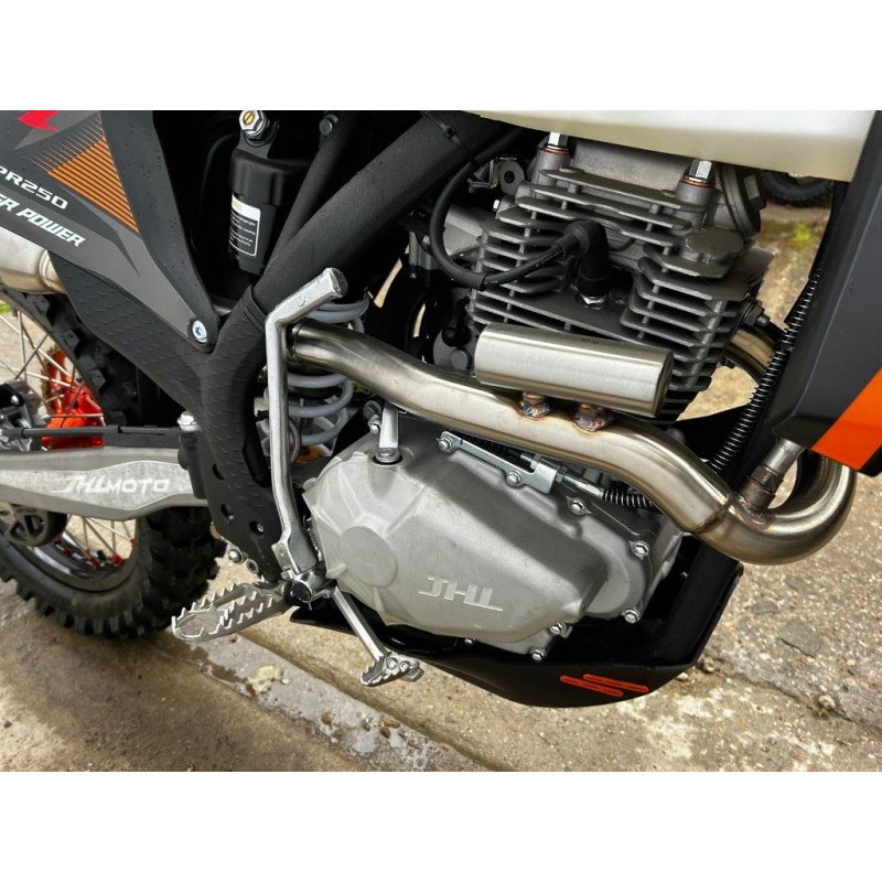 Купить  Мотоцикл Кросс/Эндуро JHL Z4i EFI PR (спортинв) 2023, 21/18, 250cc, ZS172FMM-5 ,подвеска CN Absorber (HTW 2х картриджная) (шт) (ТехМаркет (0 купить с доставкой по Москве и России, цена, технические характеристики, комплектация фото  - motoserp.ru
