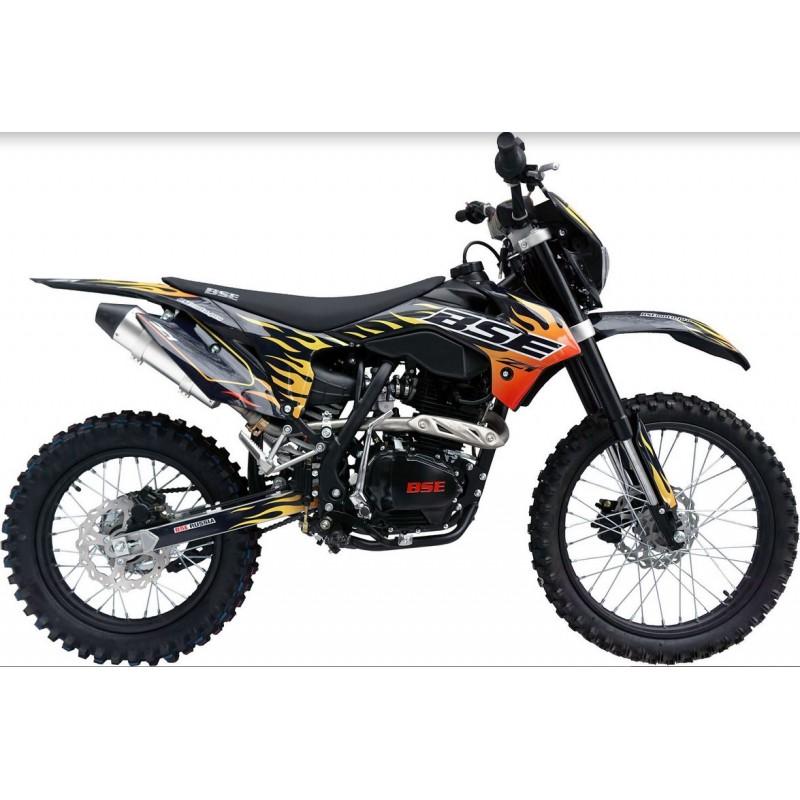Купить  Мотоцикл Кросс/Эндуро BSE Z1 HotRod Red 150сс 19/16"  (шт) купить с доставкой по Москве и России, цена, технические характеристики, комплектация фото  - motoserp.ru