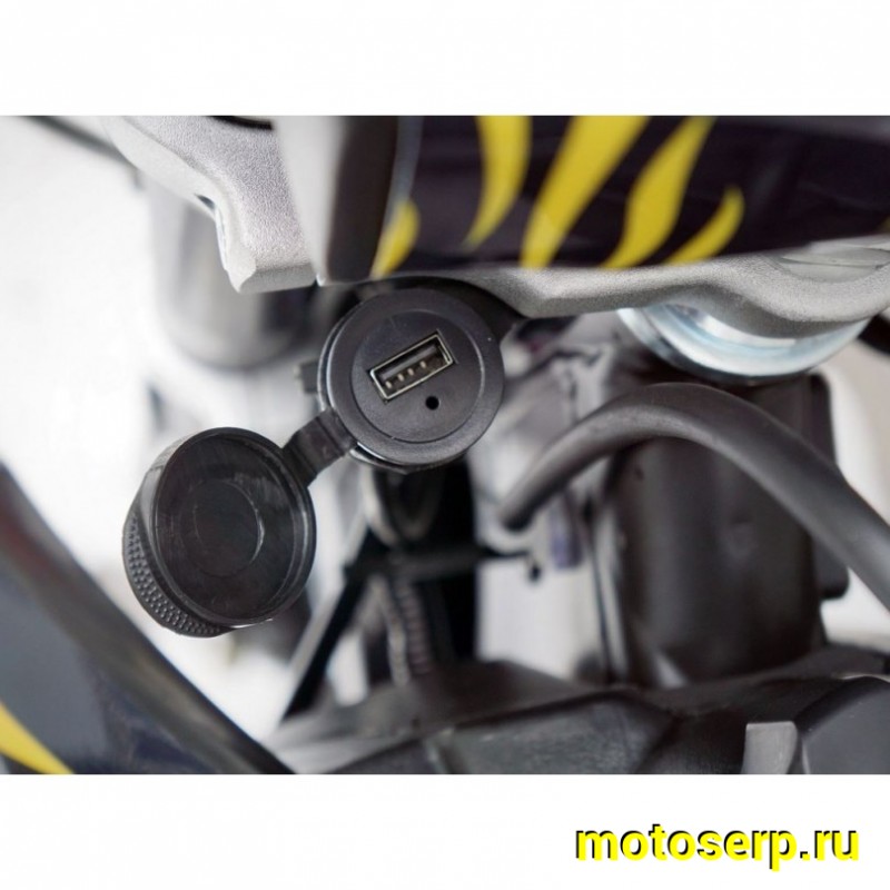 Купить  Мотоцикл Кросс/Эндуро BSE Z1 HotRod Red (шт)   купить с доставкой по Москве и России, цена, технические характеристики, комплектация фото  - motoserp.ru