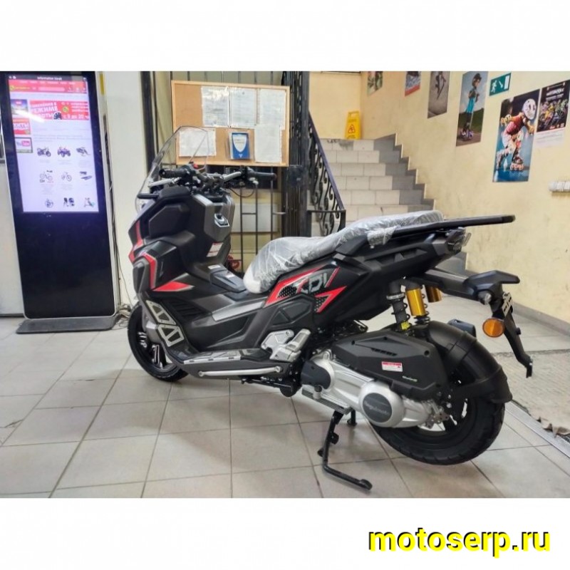 Купить  Скутер Regulmoto XDV PRO 300CC (LJ300T-18) EFI двиг APRILIA SR MAX 300, ABS, инжект. ,вариатор, подвеска KYB регулигуем. Матовый черный (шт) купить с доставкой по Москве и России, цена, технические характеристики, комплектация фото  - motoserp.ru