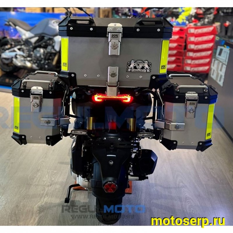 Купить  Скутер Regulmoto XDV 300CC 4T (реплика HONDA X-ADV 750) двиг APRILIA SR MAX 300, ABS, инжект., спицы,  вариатор, подвеска KYB + кофры  (шт) купить с доставкой по Москве и России, цена, технические характеристики, комплектация фото  - motoserp.ru