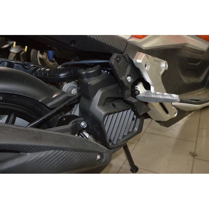 Купить  Скутер MM TRACER ADV-50 (Трейсер АДВ) (реплика HONDA X-ADV) 50cc  4Т, кол.13", диск./диск (шт) 01250 (MM 47211 купить с доставкой по Москве и России, цена, технические характеристики, комплектация фото  - motoserp.ru