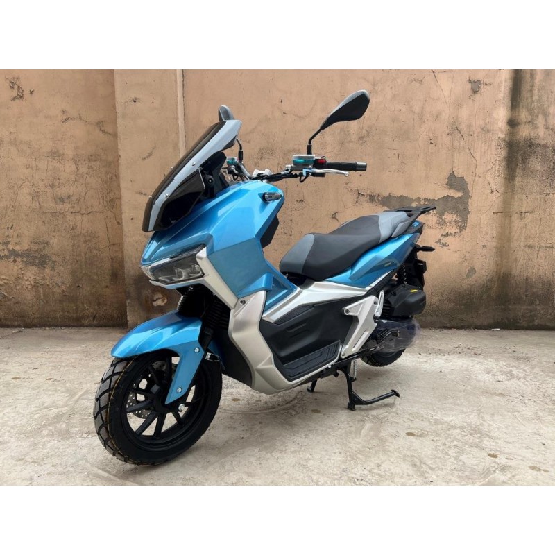 Купить  Скутер MM TRACER ADV-50 (Трейсер АДВ) (реплика HONDA X-ADV) 50cc  4Т, кол.13", диск./диск (шт) 01250 (MM 47211 купить с доставкой по Москве и России, цена, технические характеристики, комплектация фото  - motoserp.ru