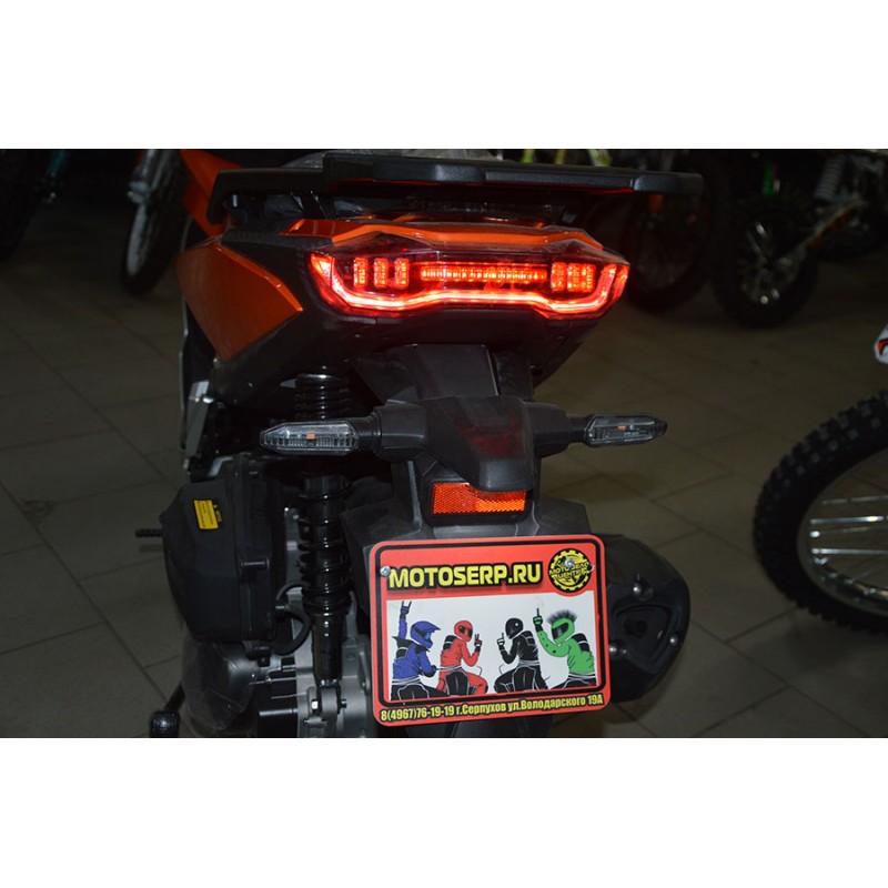 Купить  Скутер MM TRACER ADV-50 (Трейсер АДВ) (реплика HONDA X-ADV) 50cc  4Т, кол.13", диск./диск (шт) 01250 (MM 47211 купить с доставкой по Москве и России, цена, технические характеристики, комплектация фото  - motoserp.ru