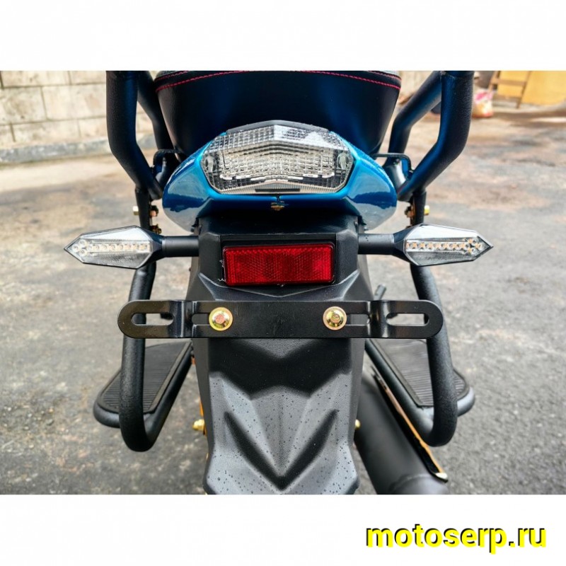 Купить  Мопед Millenium Alpha RS12 Champ  4Т; 50cc; колеса 17"литые; 4пер, эл. старт; бак 12л, легкая усиленная рама (шт) 01250 (ТехМаркет купить с доставкой по Москве и России, цена, технические характеристики, комплектация фото  - motoserp.ru