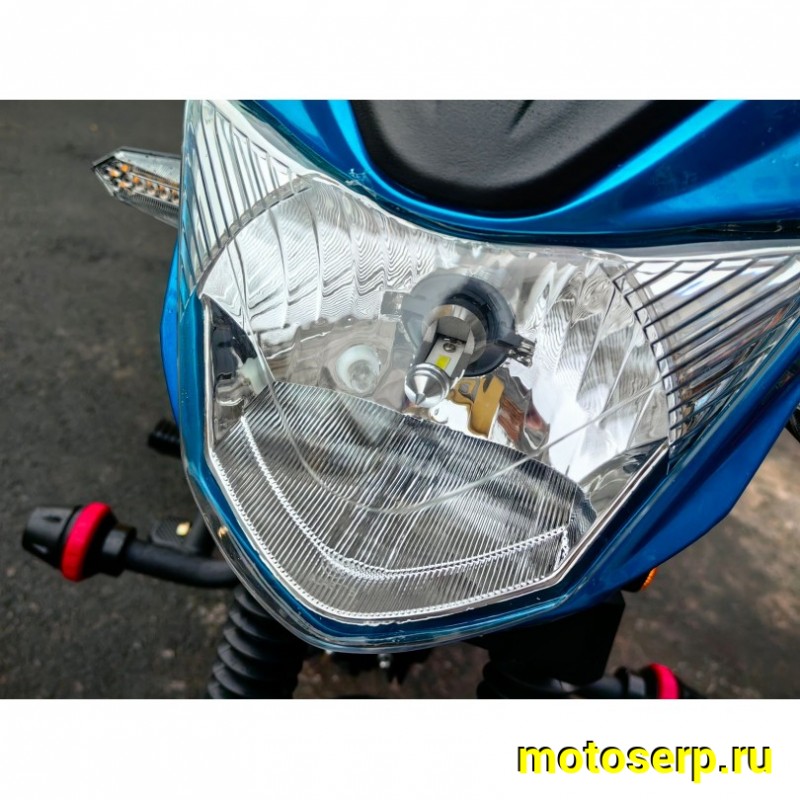 Купить  Мопед Millenium Alpha RS12 Champ  4Т; 50cc; колеса 17"литые; 4пер, эл. старт; бак 12л, легкая усиленная рама (шт) 01250 (ТехМаркет купить с доставкой по Москве и России, цена, технические характеристики, комплектация фото  - motoserp.ru