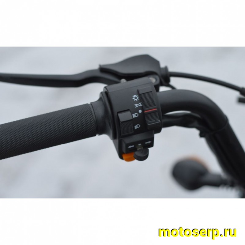 Купить  Мопед MM COLT2 BLACK 50сс 17/17" спицы, диск торм, эл/кикстарт, откидные багажники (шт) 01100  купить с доставкой по Москве и России, цена, технические характеристики, комплектация фото  - motoserp.ru