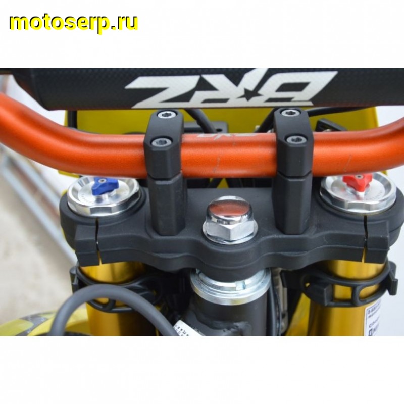 Купить  Мотоцикл Кросс/Эндуро BRZ X5 PR300 Gold 300cc 175FMN-PR300 (спортинв), 21/18, 4T, возд. охлажд. (шт) купить с доставкой по Москве и России, цена, технические характеристики, комплектация фото  - motoserp.ru
